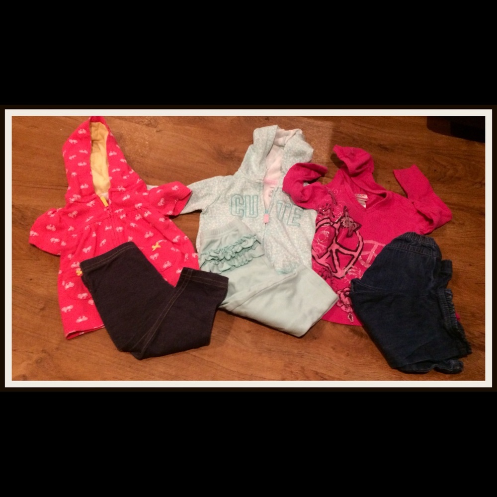 Carters lot, 3pants, 3hooded tops, 12months.